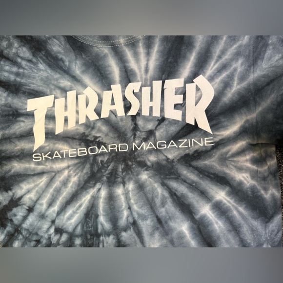 Thrasher tye dye t-shirt - Picture 3 of 4